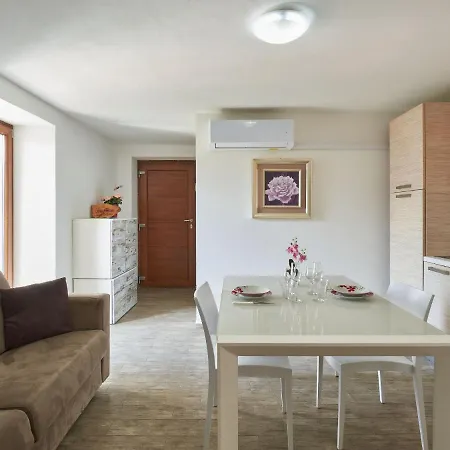 Rustico Maria - Dma390 By Interhome * Vercana